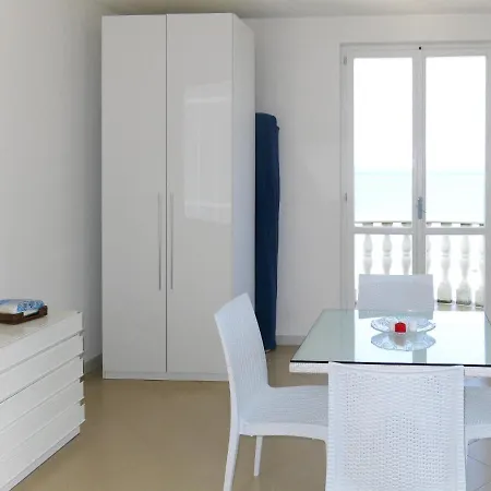 Locazione Turistica Ferienwohnung *